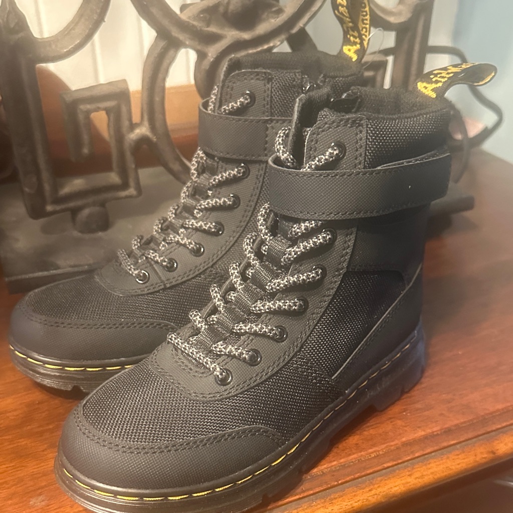 66 Brand New Dr Martens Black LaceUp Boots